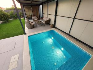 UNIQUE Trogir - garden with PRIVATE heated massage POOL ONLY FOR YOU