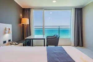 Gyeongpo Soo Hotel - Kyŏnsojin-ni