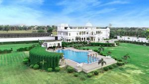 Umaid Farm Resort- A Legancy Vintage Stay In Jaipur