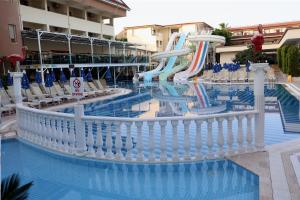 Side Yeşilöz Hotel