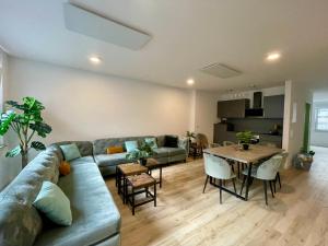 Goldstadt Schlössle Suite 2-Zimmer Design Apartament Zentrum Pforzheim