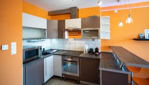 Free Parking- Gellert View Apartment 4ppl