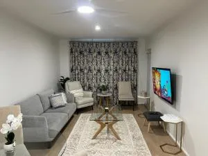 ADELAIDE CENTRAL APARTMENT - 3BR, 2BATH & CARPARK - Adelaida