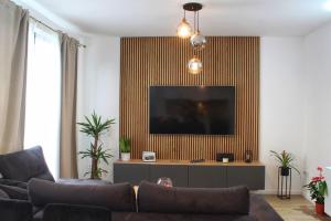 Fabulous apartment with spacious garden
