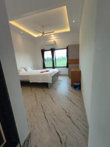 Shri Resort & Lodging