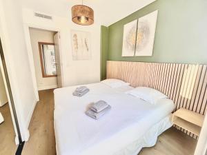 2 BR Croisette balcony & sea view Olam Properties