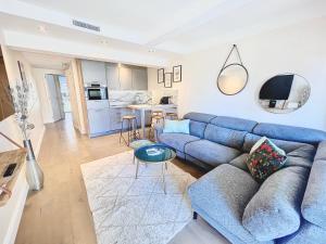2 BR Croisette balcony & sea view Olam Properties