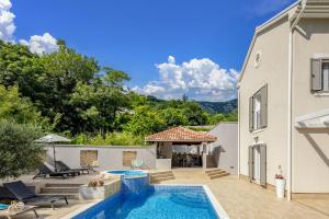 Nature Villa Frangipane with Pool - Happy Rentals 