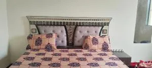 Radhe shyam farm house - Chhāta