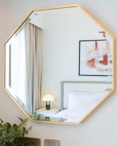 Stylish 1 Bedroom l Next to Dubai Mall l Great amenities