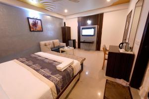 Hotel Opera Mahipalpur- Delhi Airport