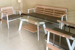 Hannie House II RedPartner