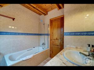 CASA BARLONGUETA de Alma de Nieve