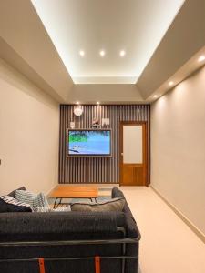 AobOun House Bangsaen บ้านโอบอุ่น บางแสน