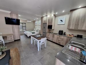 Studio 5 The Studios at Churchill