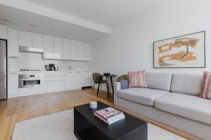 Blueground LES gym elev wd near market NYC-1521