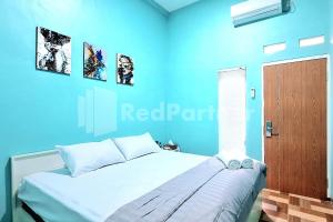 Griya Prashasta Mitra RedDoorz - 2hvězdičkové hotely ve městě Kediri