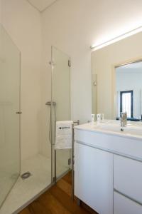 Host Wise - Casa dos Ciprestes - Pool & Vines Haven