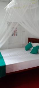 Shine View Hiriketiya