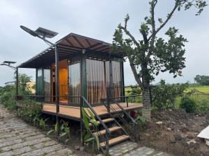 Phòng Giường Đôi Nhìn Ra Hồ Nước (Double Room with Lake View)