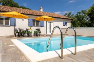 Villa Aurora
