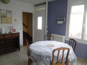 Maisons de vacances FRONT DE MER, meuble de tourisme sur le port : photos des chambres