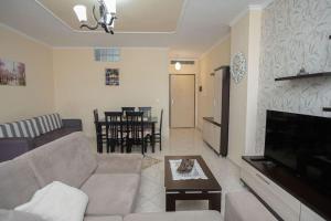 Beach Side Comfort Flat 5