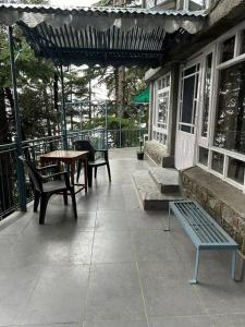 Scenic Hill View 3BHK Near Mall Road Stonewood