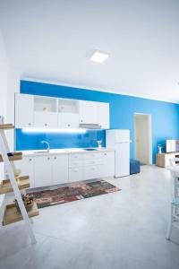 Central Seaview Apartment