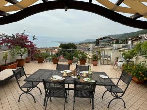 Apartment Napitia Hills