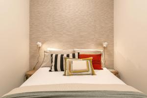 LX factory-Designer Suite Lisbon