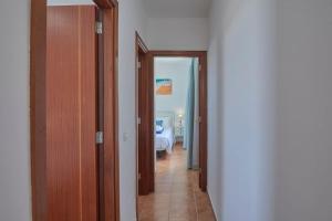 Casa María Duplex with Sea & Mountain Views, 15 Minutes walk from the Marina Rubicón