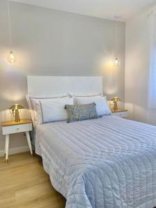 Sea View, Stylish & Modern 2 suites in the Center