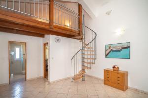 Apartments Lidija in a Quiet Area