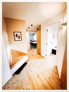 Großes Apartment, Top-Lage, See & Berge, Sauna