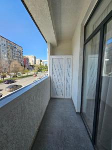 Двухкомнатная квартира рядом с Hualing моллом