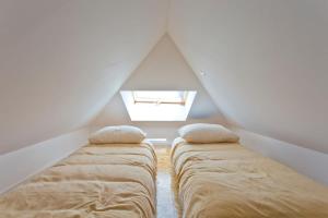 GuestReady - Climbing Loft