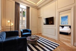Suite room in The First Roma Arte