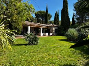 Villa au milieu du vignoble - Golfe de Saint Tropez