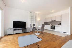 Nava-Apartment with beutiful view and garage space