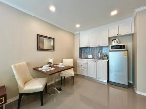 Orient Resort & Spa Jomtien B102 - one-bedroom apartment With access to the pool in a premium resort for a comfortable stay near the sea