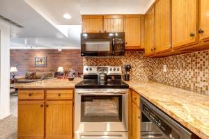 PARK STATION 124 condo