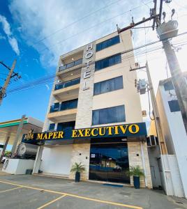 HOTEL EXECUTIVO