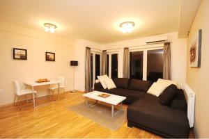 Tim Apartments
