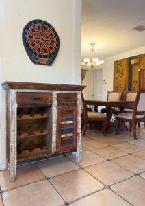 Private Family 3BR Pool Home - Fort Lauderdale