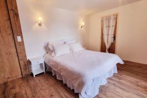 Maisons de vacances Grande Maison au pied du Col : photos des chambres