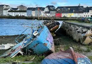 City Centre Dockside Apartment - 2 Bed, 2 Bath