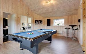 Four-Bedroom Holiday Home With A Fireplace In Bogense