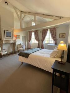 B&B / Chambres d'hotes LE CLOS DE LA CATHEDRALE : photos des chambres