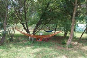 Villas Maison et piscine bien situee en sud ardeche tres grand jardin : photos des chambres
